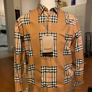 Authentic men’s Burberry Size L